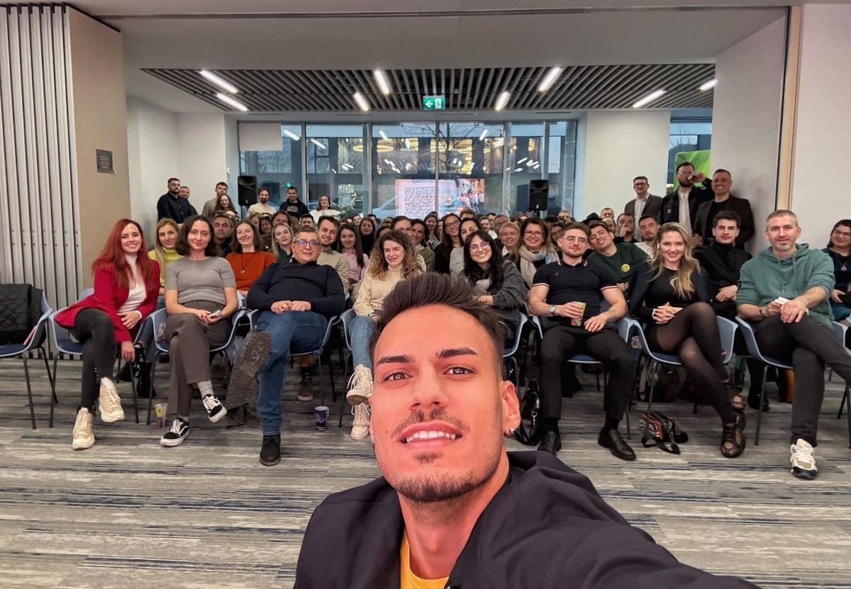 Robert-Nicolae Feraru · Lansarea cărții „Marketing Online”, Cluj-Napoca
