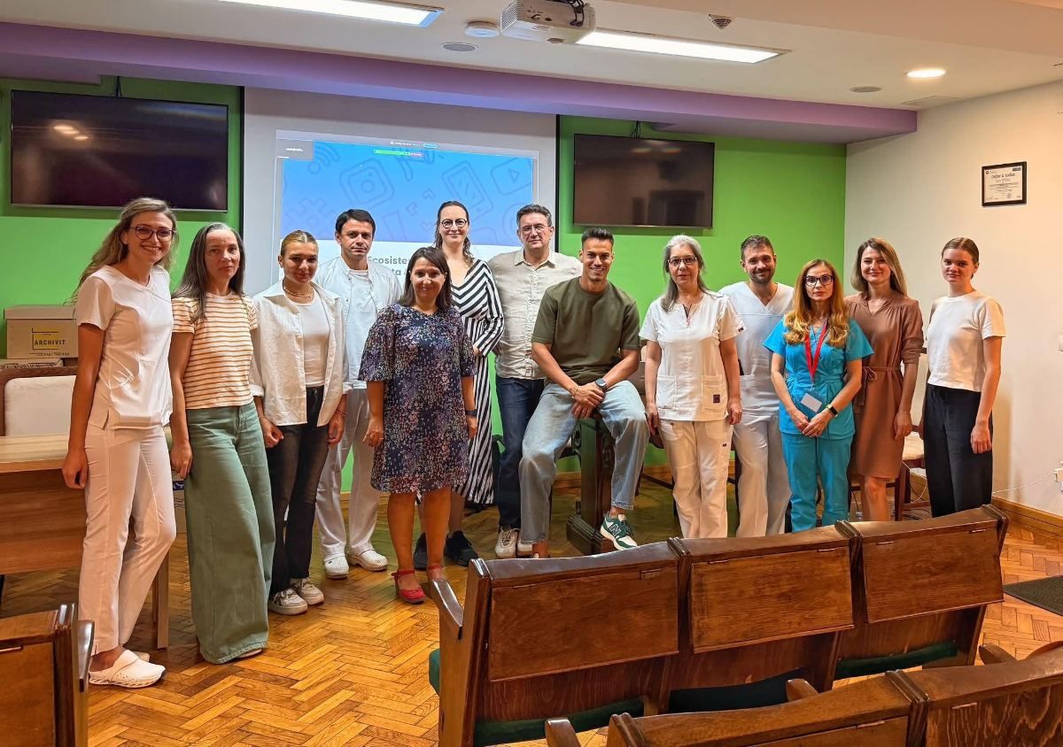 Robert-Nicolae Feraru alături de medicii participanți la cursul de AI de la Neurodiab 2026