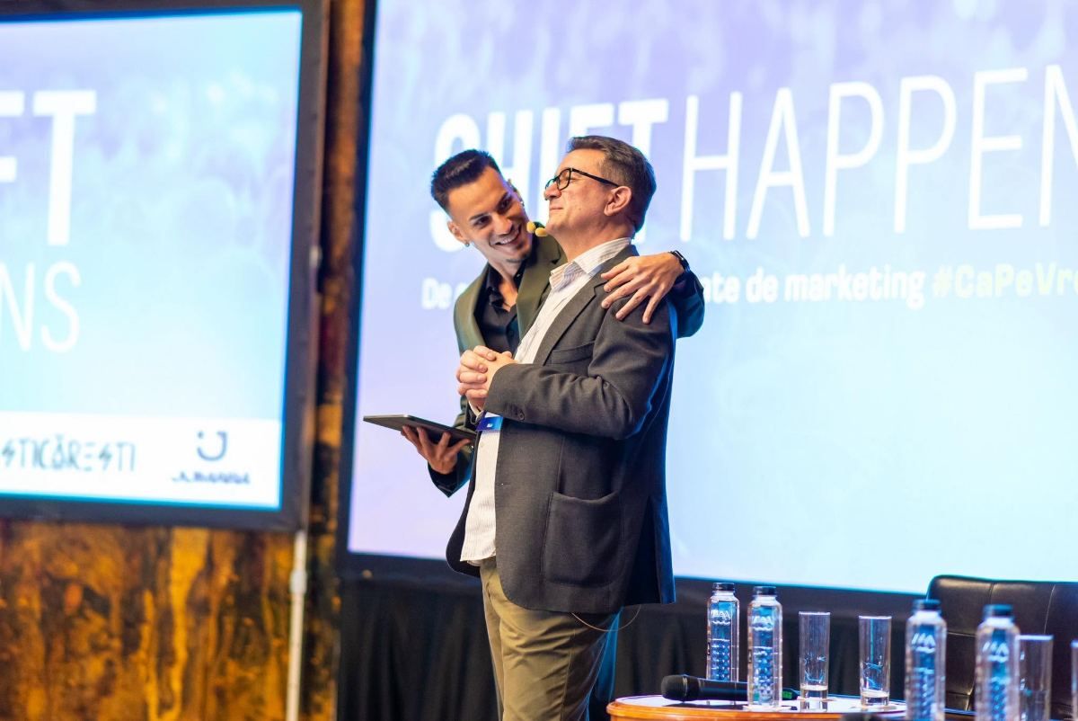 Robert-Nicolae Feraru · SHIFT HAPPENS 2025 · host